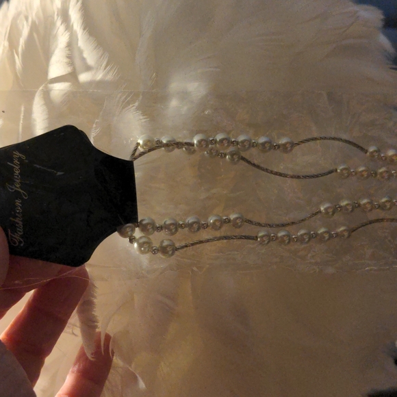 ❤️ Long 20" Pearls Silver Necklace NWT - Picture 7 of 7